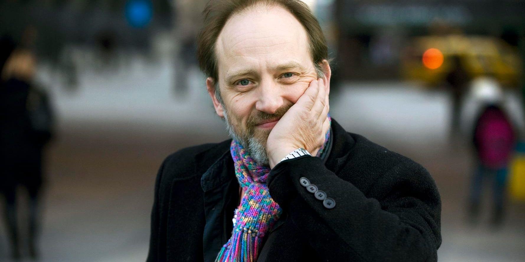 Skådespelaren Samuel Fröler är en del av ensemblen bakom vigselföreställningen "Skapelsen".