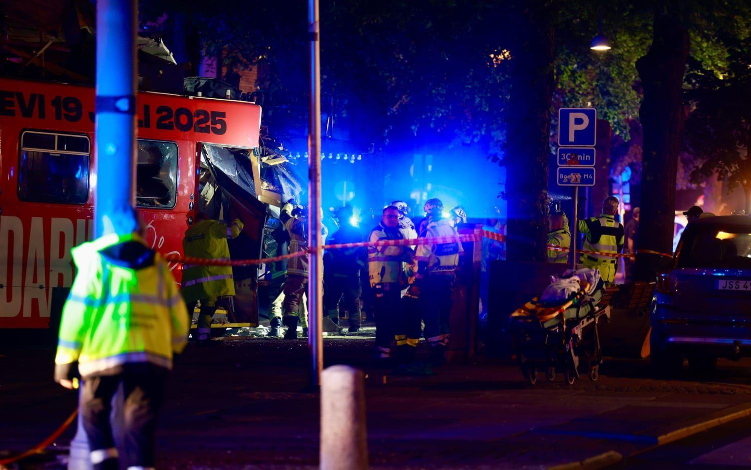 Spårvagnsolyckan, natten till midsommarafton 2025, men alla överlevde.