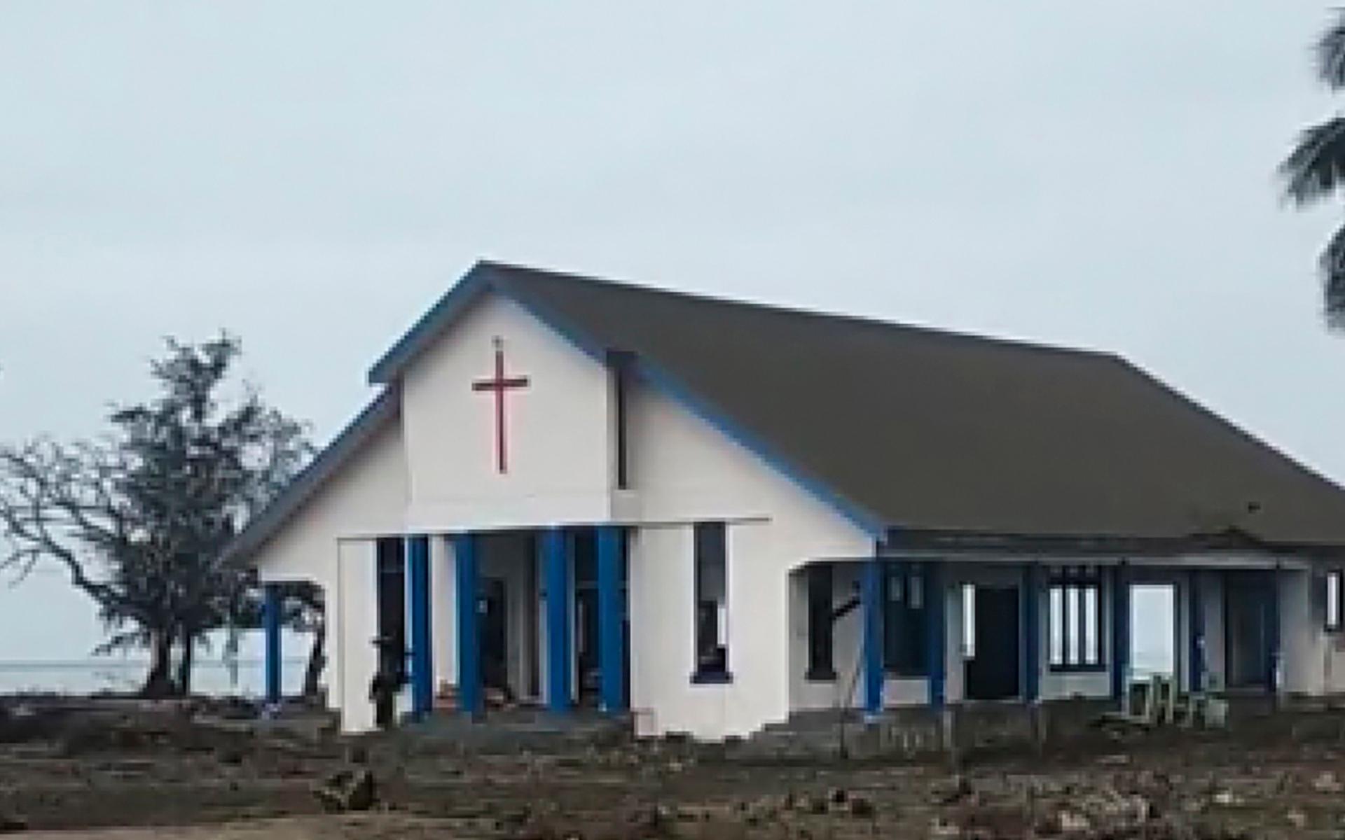 Bild från ön Atata i Tonga efter tsunamin.