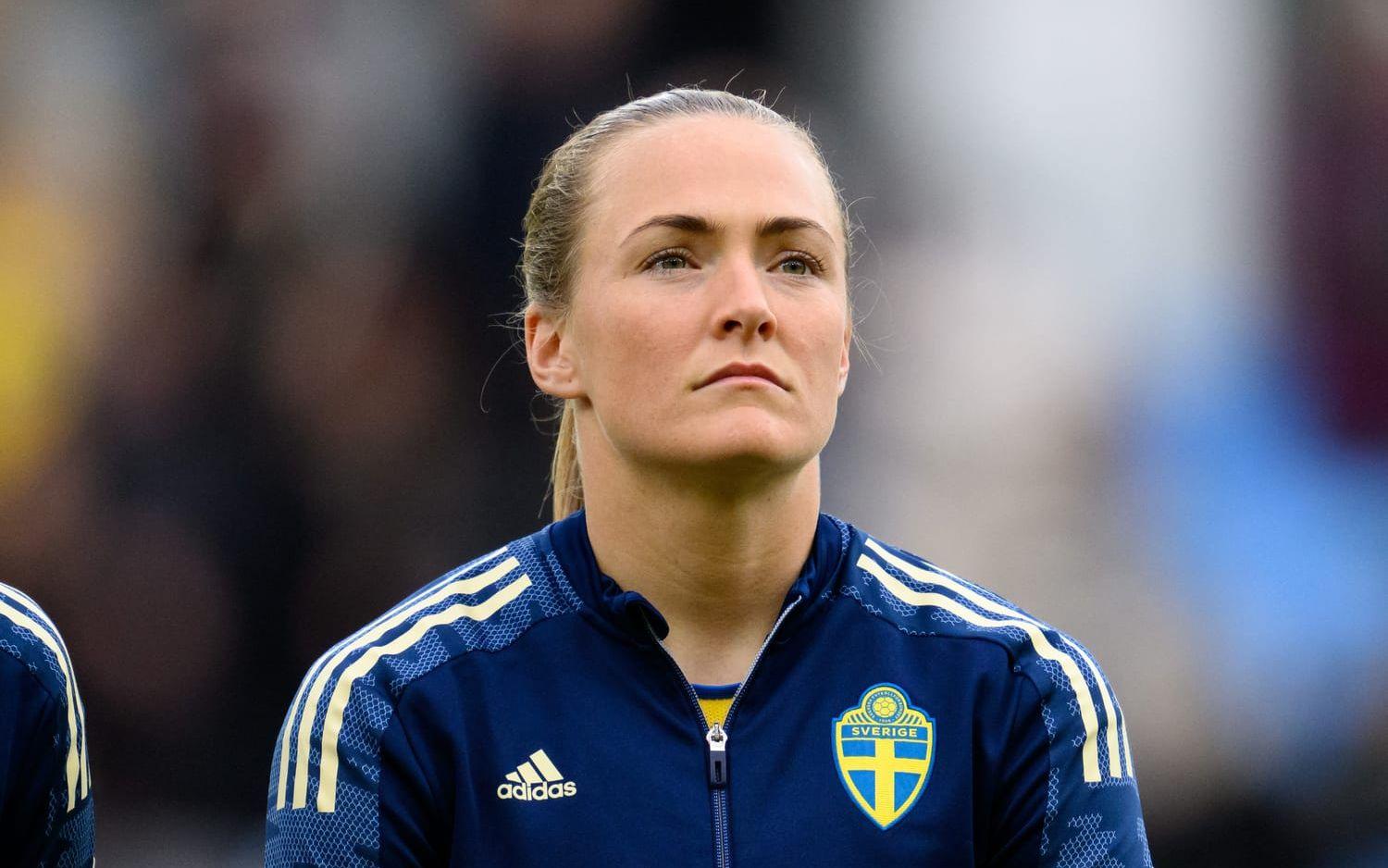 Den svenska landslagsstjärnan flyttar vidare efter sex år i klubben. 