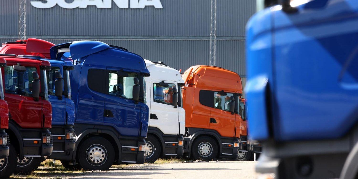 Lastbilstillverkaren Scania ska vara med en kapitalmarknadsdag i London, vilket kan tyda på att bolaget är på väg att börsnoteras.