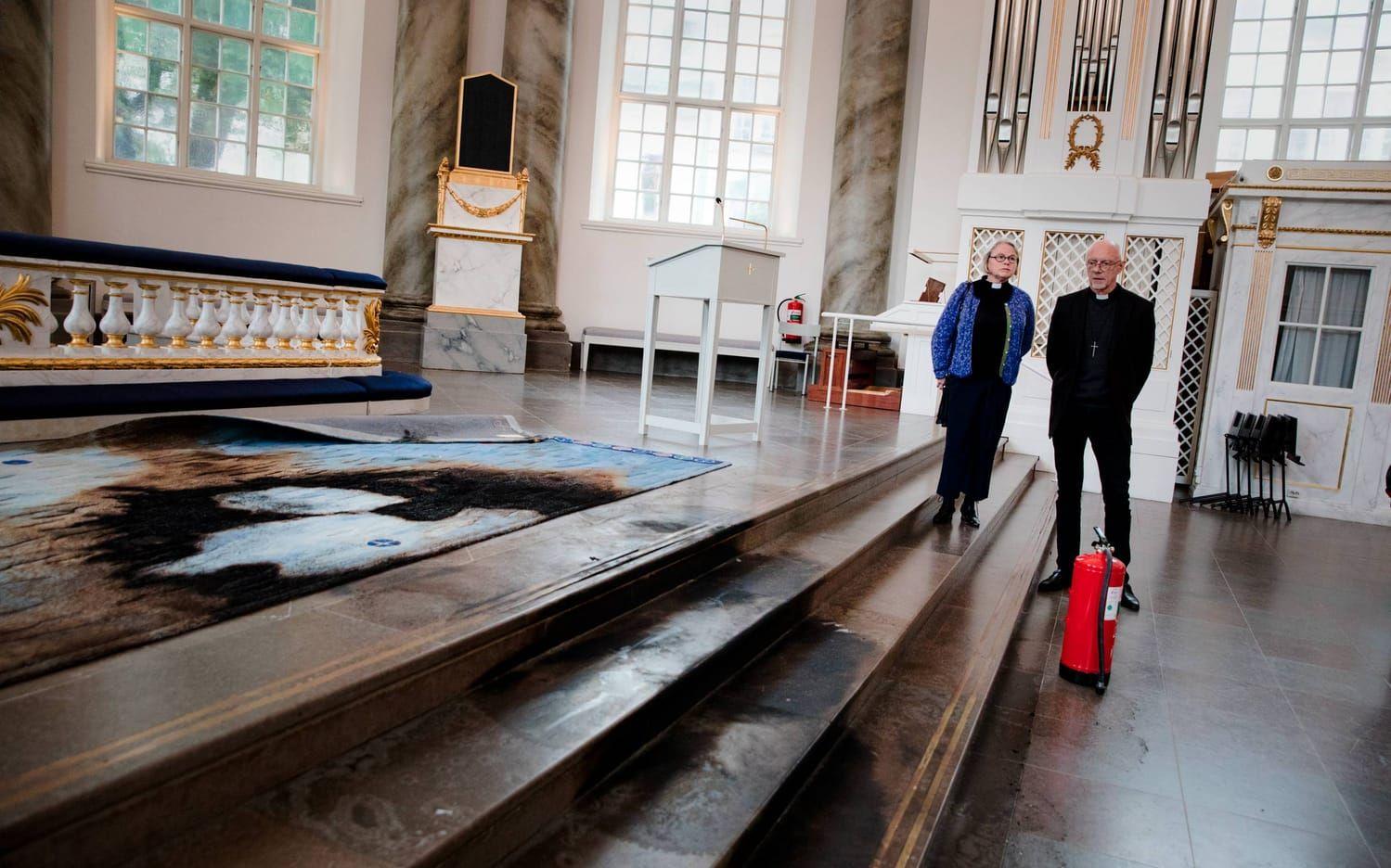 Komministern i Domkyrkan, Jan-Olof Arkstedt Broberg, fick syn på branden och försökte hinna fram för att hjälpa mannen. Bild: Jonas Lindstedt
