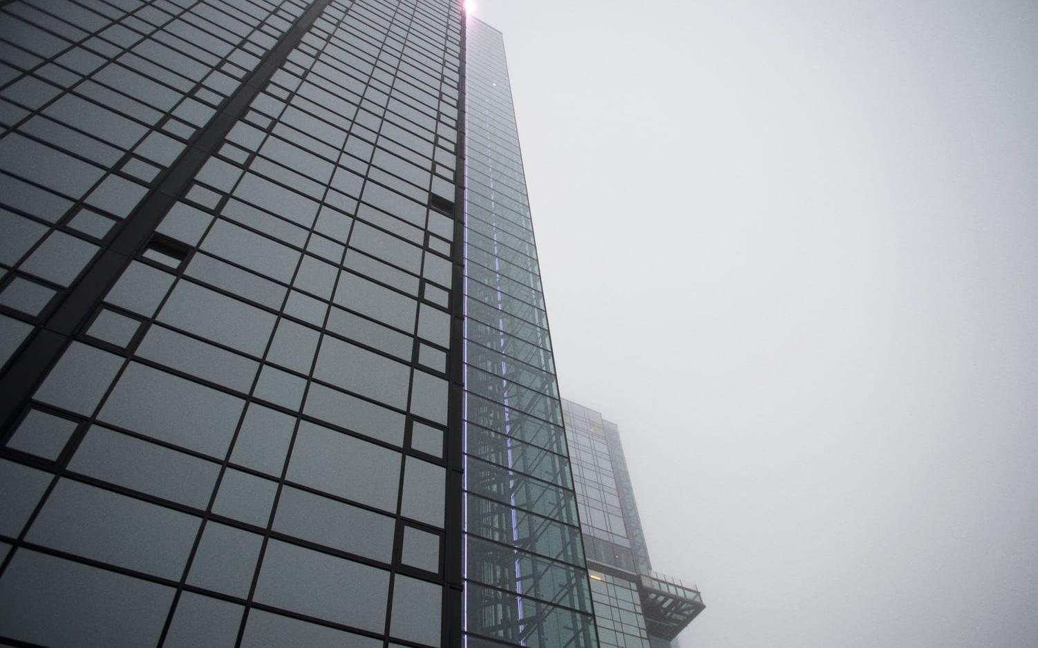 Gothia Towers en ytterst dimmig dag. Bild: Oliver Lindkvist