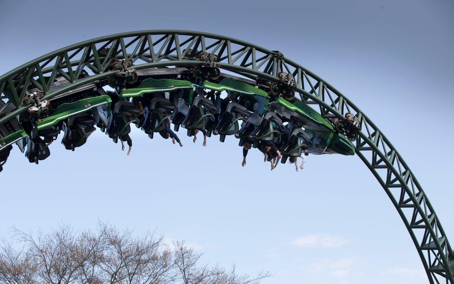 Helix, Lisebergs berg och dalbana. Arkivbild