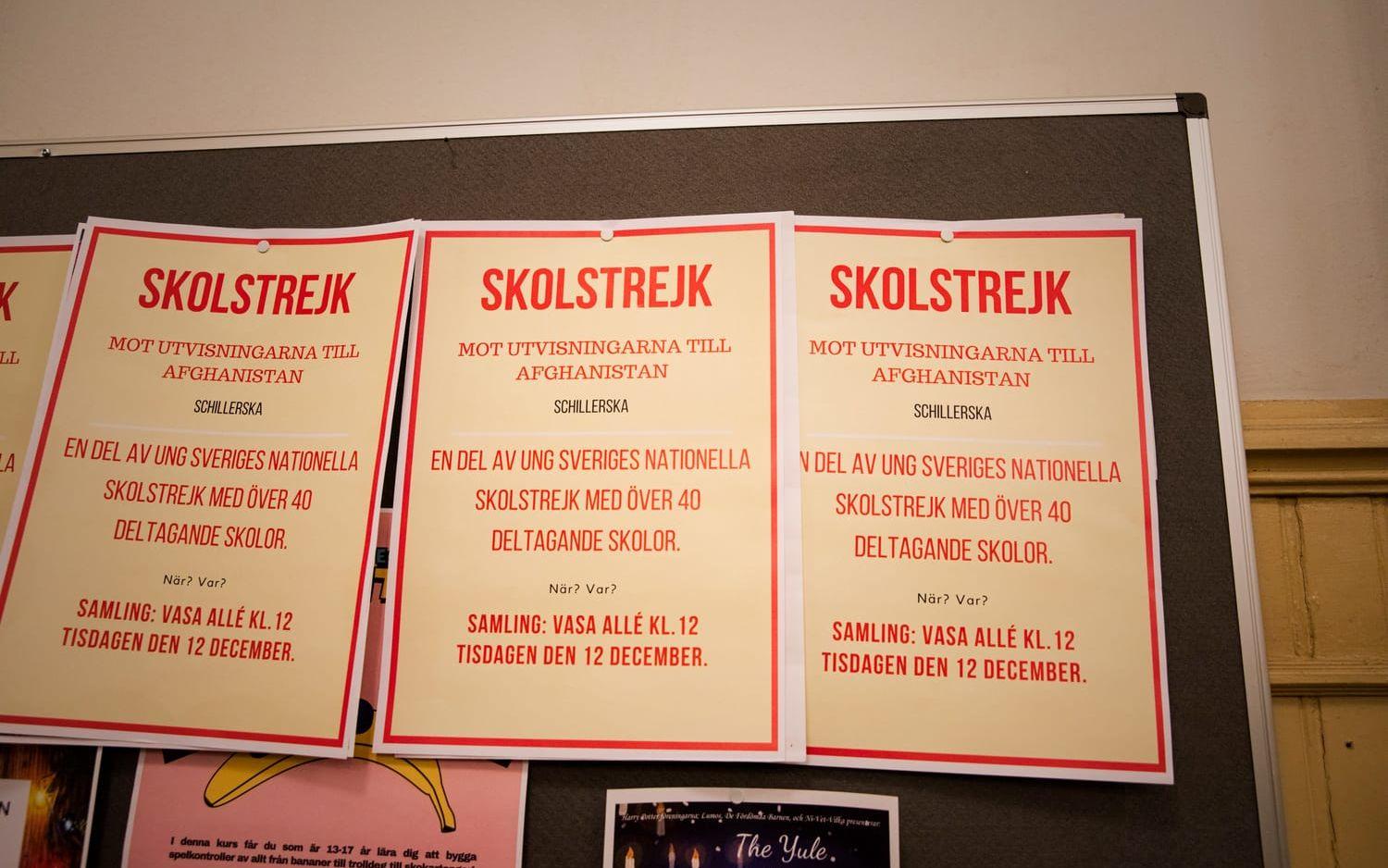 Affischer uppsatta på skolan. Bild: Jonas Lindstedt