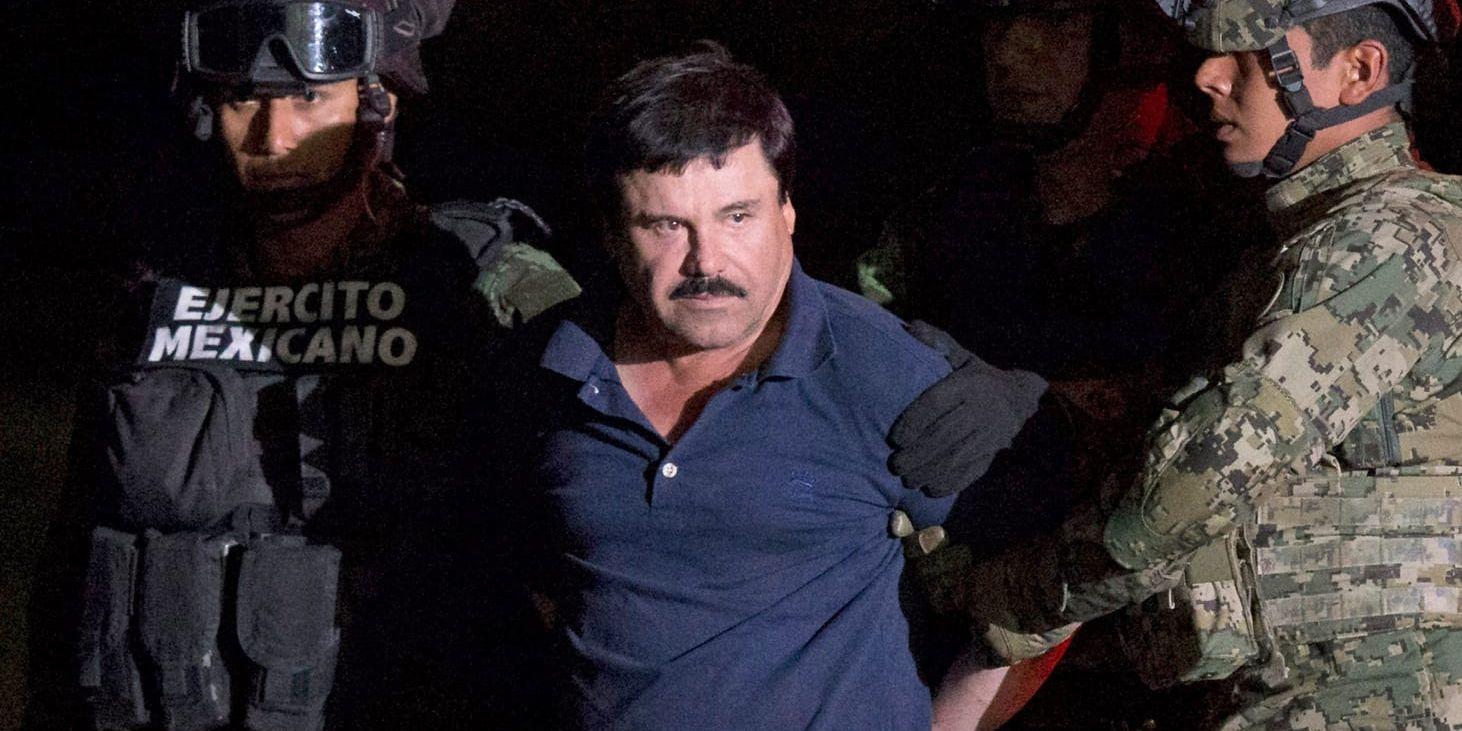 Netflix och Univision ska göra en serie om den mexikanske knarkkungen Joaquín "El Chapo" Guzmán, som greps i januari. Arkivbild.
