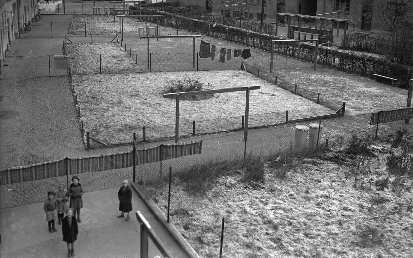 Landshövdingen var ett av många sätt att försöka hantera bostadsbristen. Här syns solgårdarna i Gamlestan den novemberdag 1937.