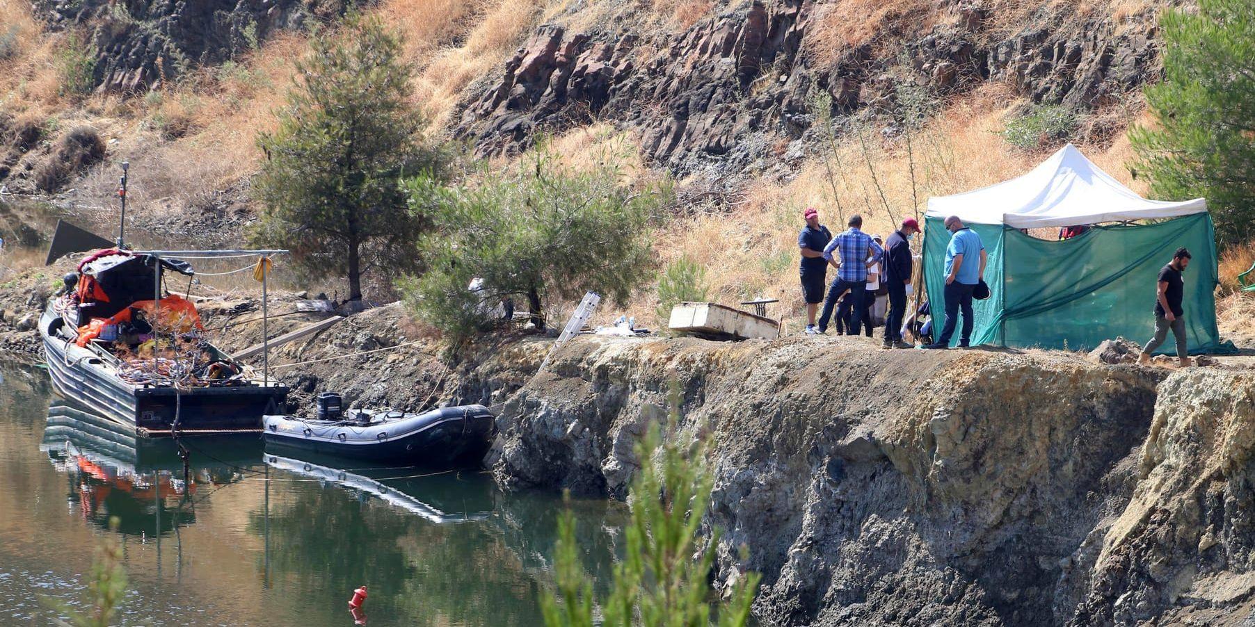 Det sjunde offret hittades i en sjö strax söder om Cyperns huvudstad Nicosia.