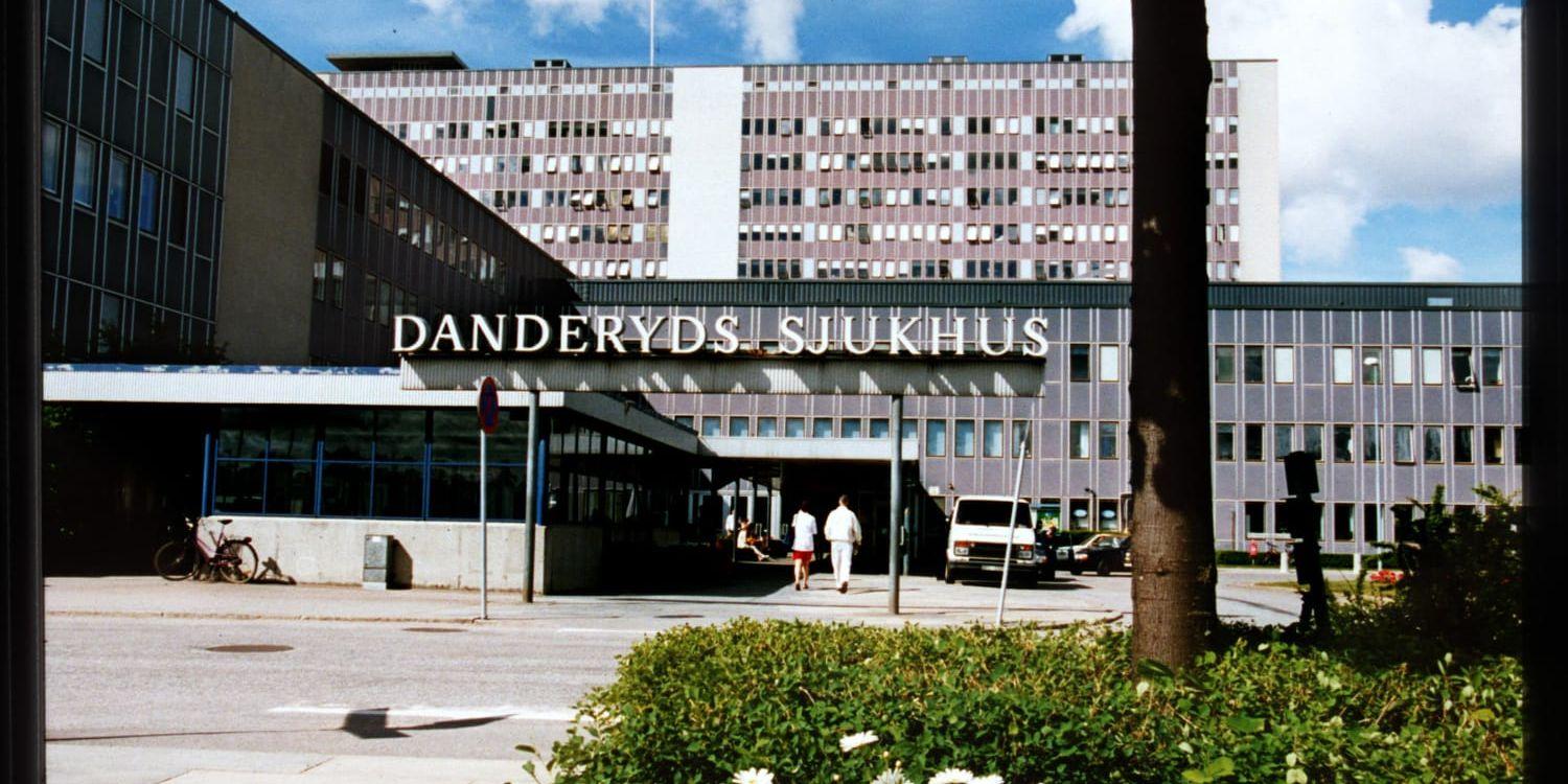 Var fjärde operation ställdes in på Danderyds sjukhus i fjol. Arkivbild.
