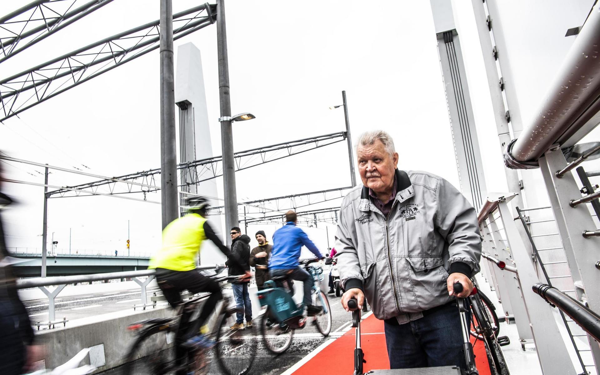 Eero Kallio, 77, ville gärna besöka den nya bron.