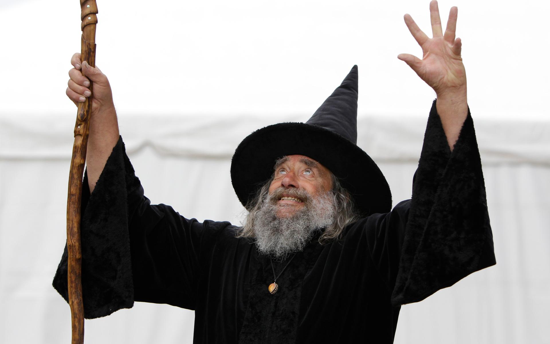 &quot;The Wizard”, eller Ian Brackenbury Channell som han egentligen heter, har varit ett stående inslag i Christchurch gatubild i många år.
