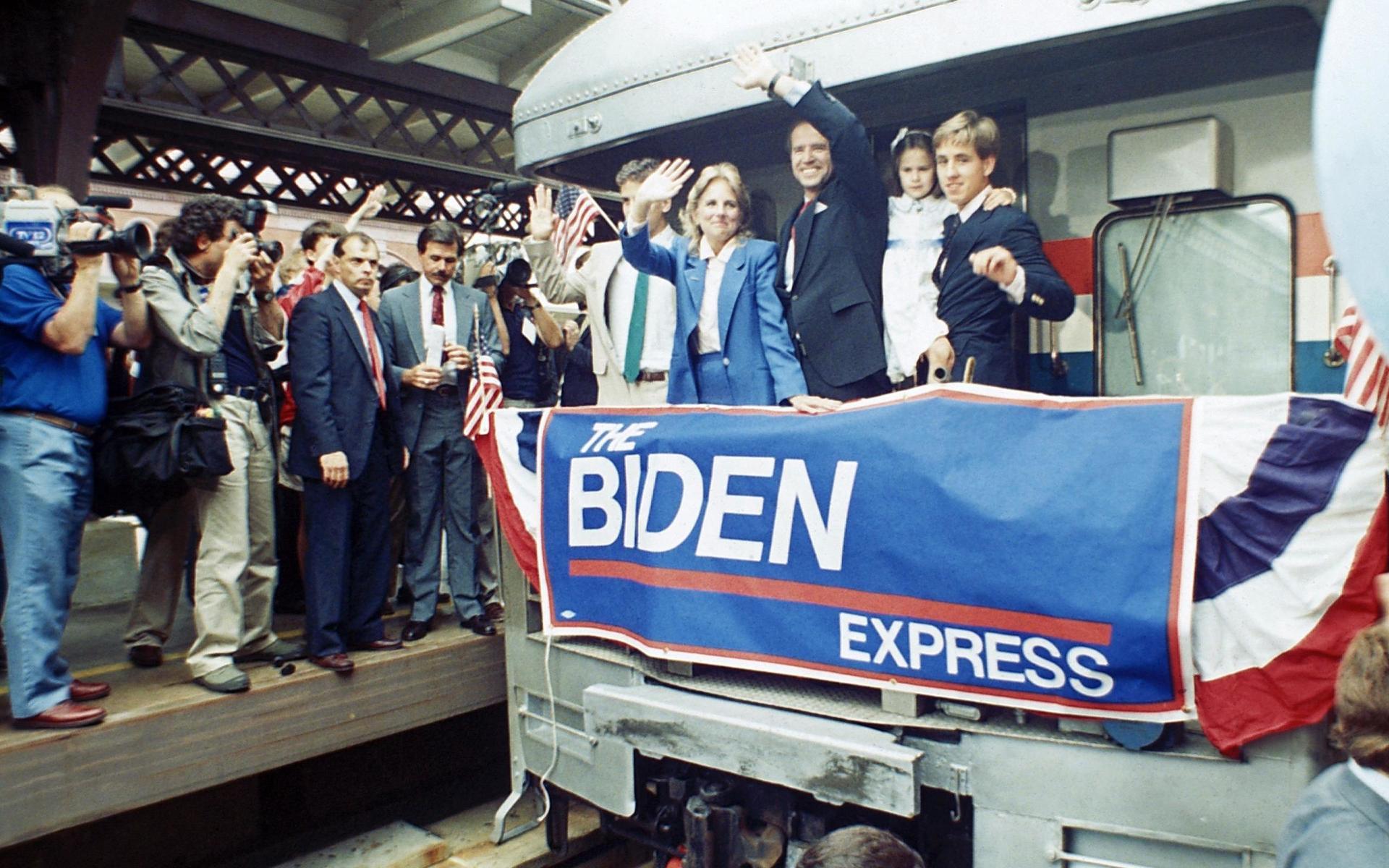 I juni 1987 meddelade Joe Biden att han ställde upp i presidentvalet.