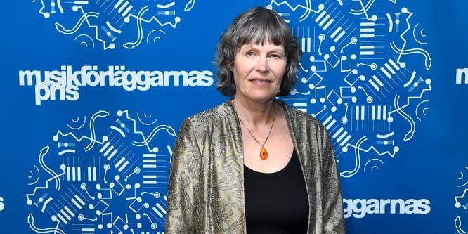 Karin Rehnqvist, tonsättare och professor anländer till utdelningen av Musikförläggarnas pris på Berns i Stockholm 2017.