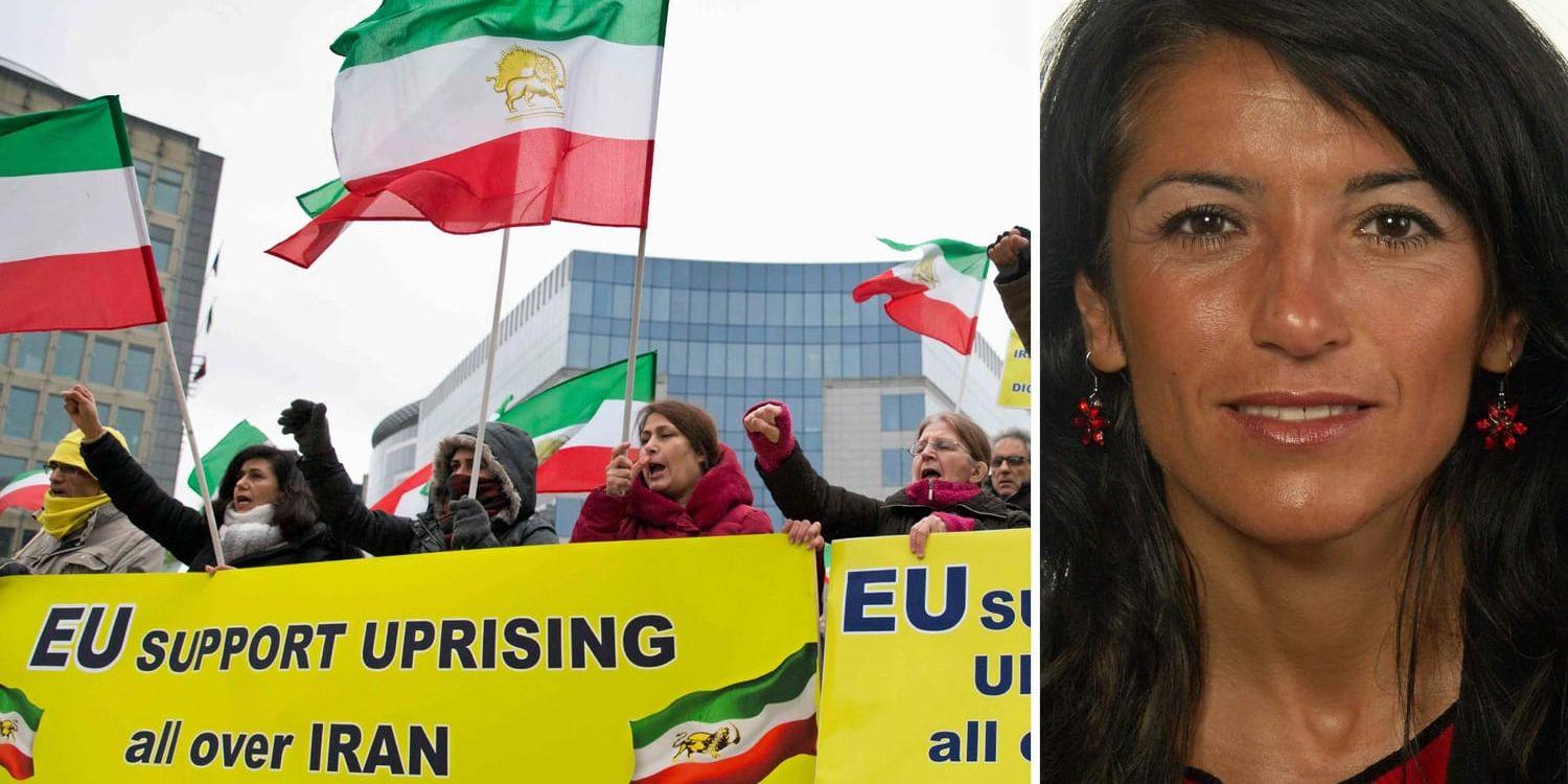 Om det som den iranska regimen gör mot sitt folk är oacceptabelt, hur kan det då vara acceptabelt för Sverige att ingå handelsavtal med samma mördare? skriver Amineh Kakabaveh (V).