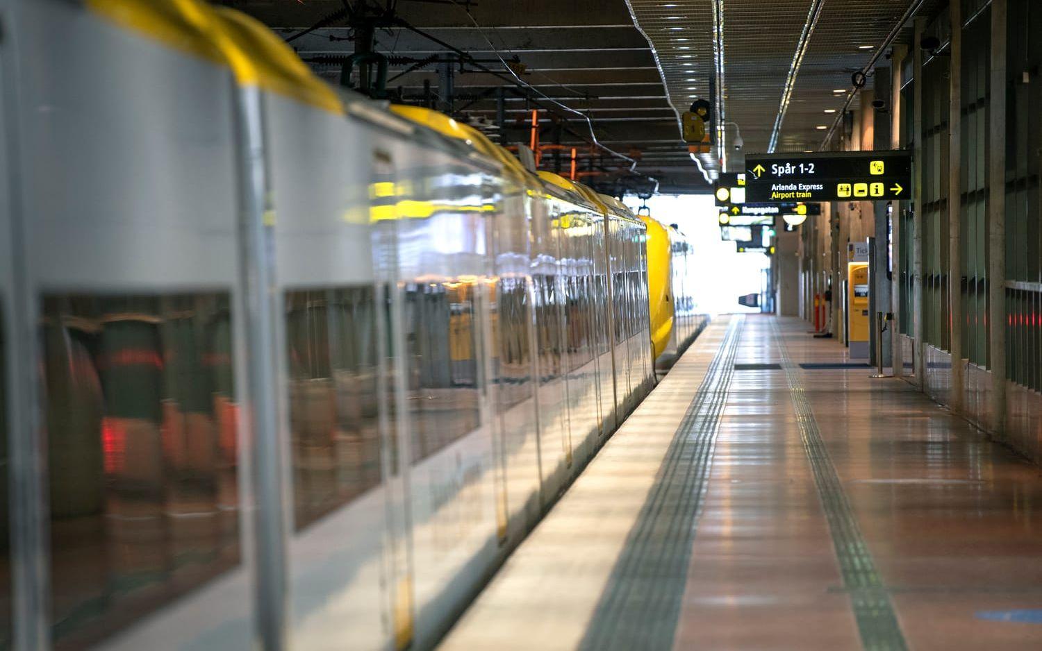 Tågtrafiken till och från Arlanda står still. Arkivbild.