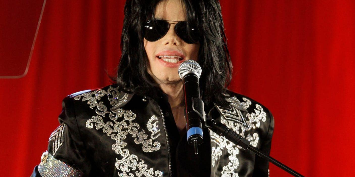 NRK kommer inte spela några låtar med Michael Jackson i radio under två veckor. Arkivbild.
