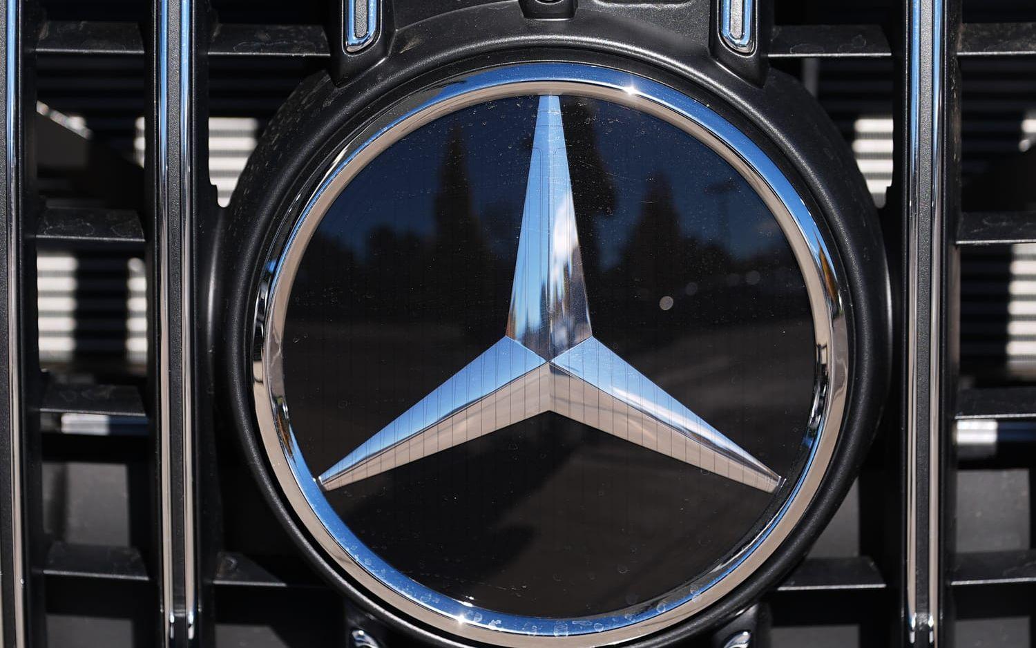 Rapport från Mercedes-Benz. Arkivbild