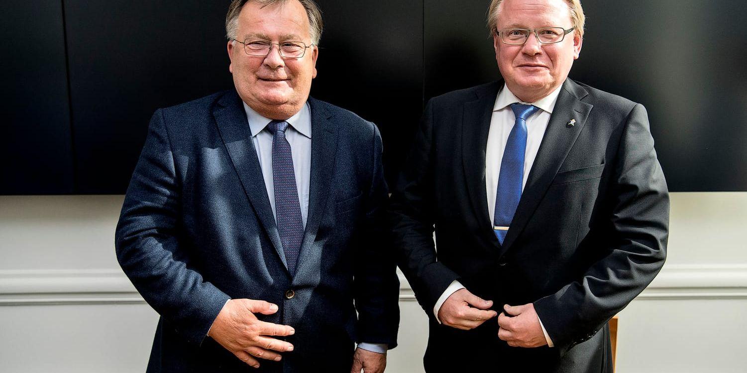 Danmarks försvarsminister Claus Hjort Frederiksen och hans svenska kollega Peter Hultqvist (S) träffades i Köpenhamn på tisdagen.