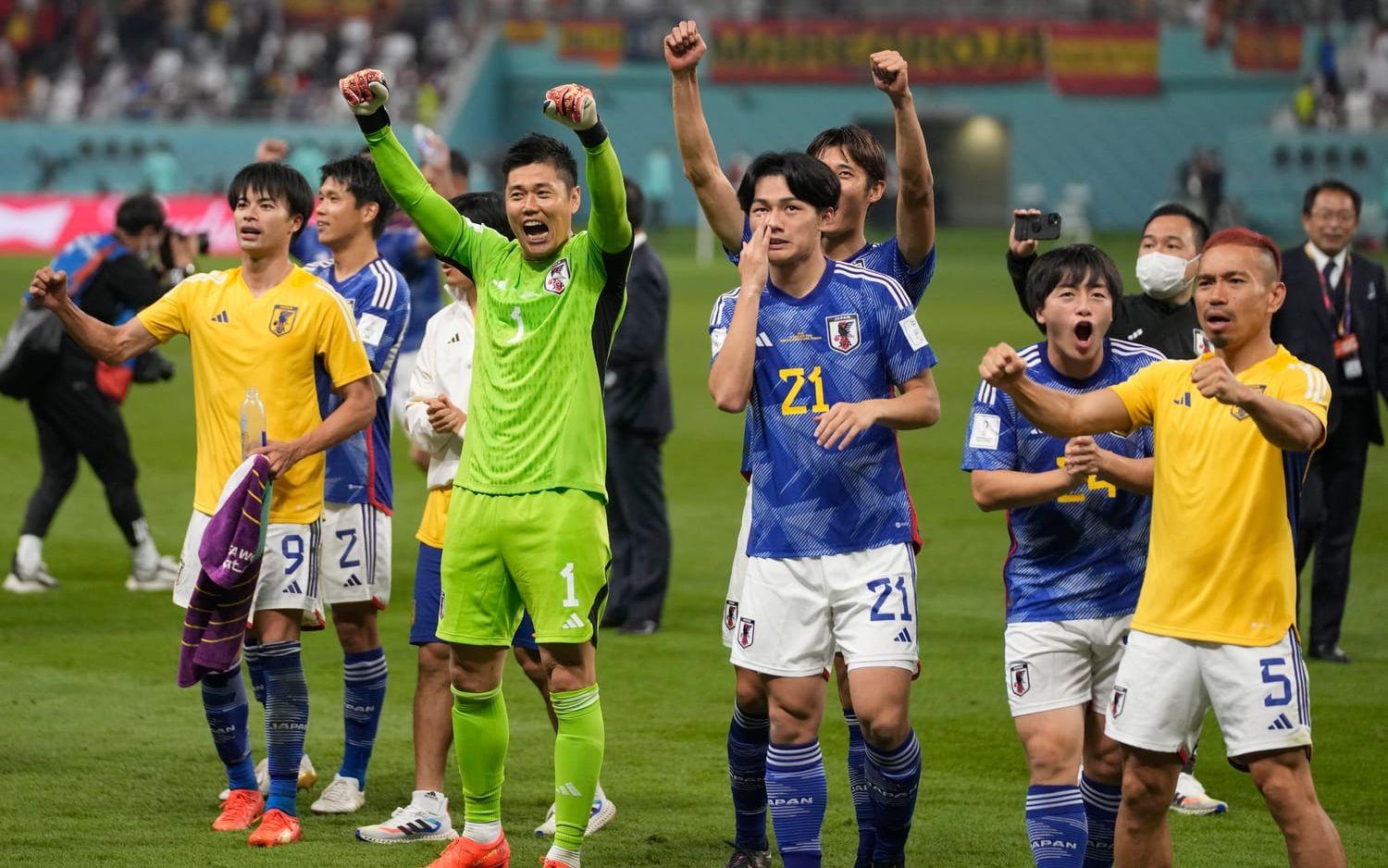 Japan vann matchen och är klart för åttondelsfinal. 