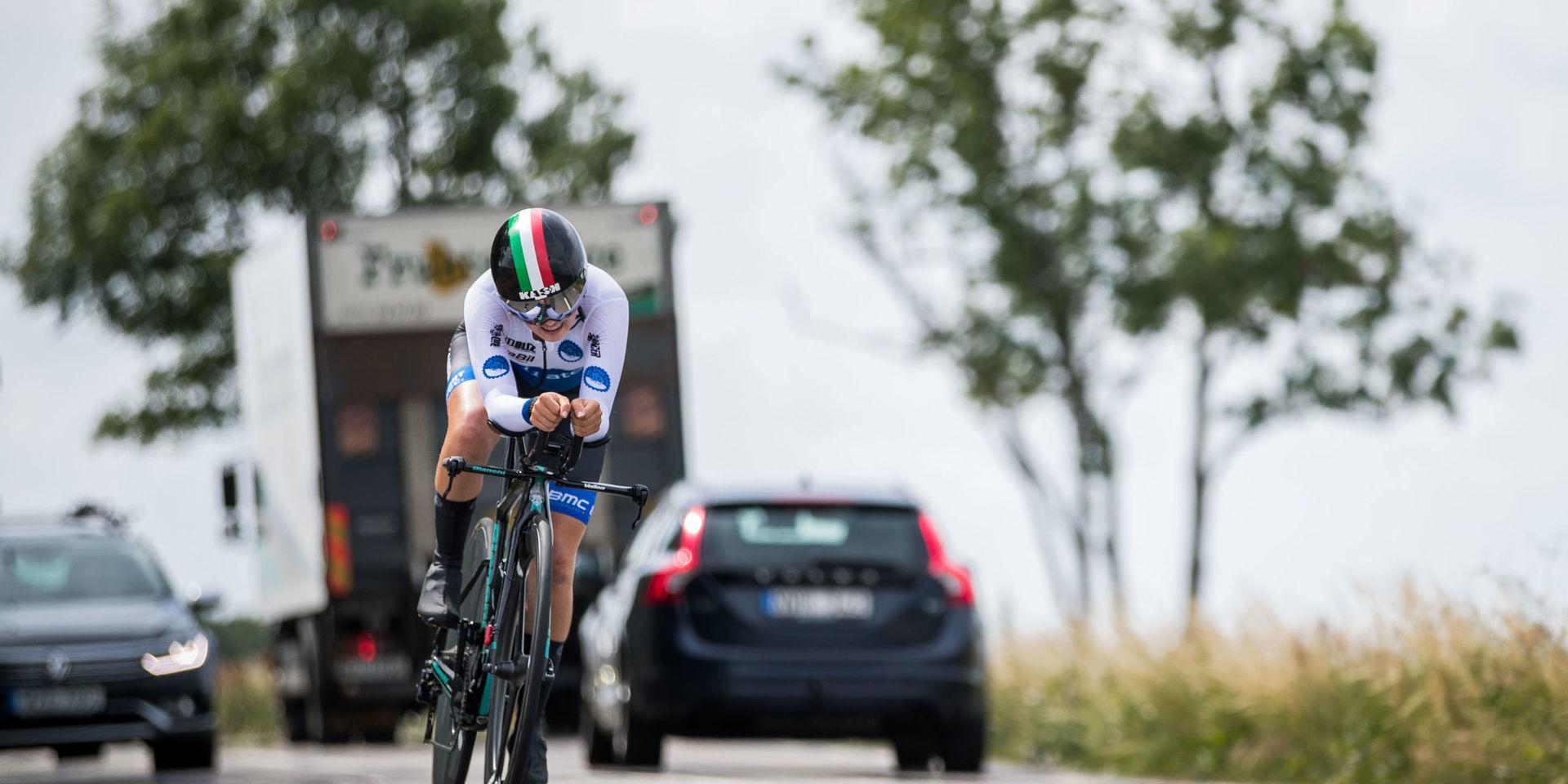  Wilma Olausson, Giro Cycle Club, under juniorklassen i SM i landsvägscykel klass tempo den 19 juni 2018. 