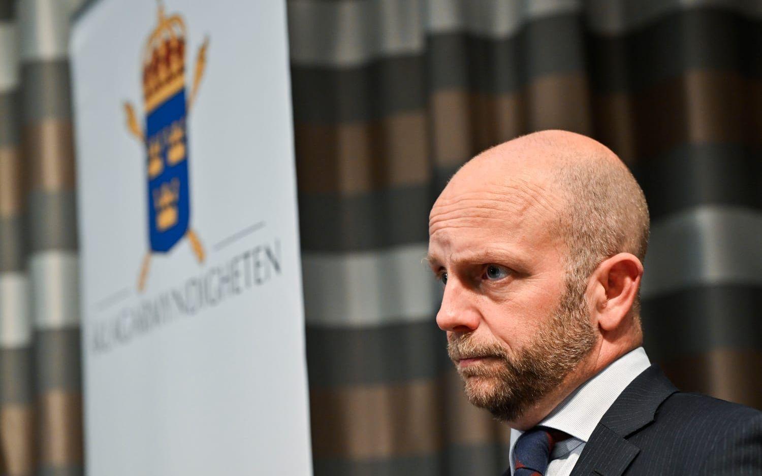 Kammaråklagare Henrik Olin under en pressträff med anledning av måndagens åtal mot en man i 60-årsåldern för grov olovlig underrättelseverksamhet mot Sverige och främmande makt.