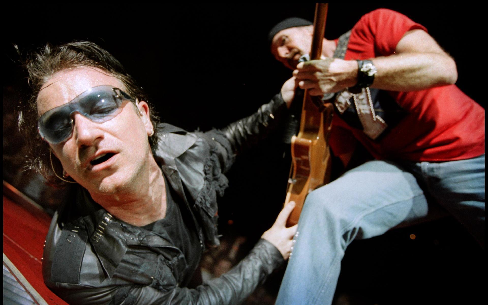 U2 firar att det är 20 år sedan de släppte ”All that you can´t leave behind”.