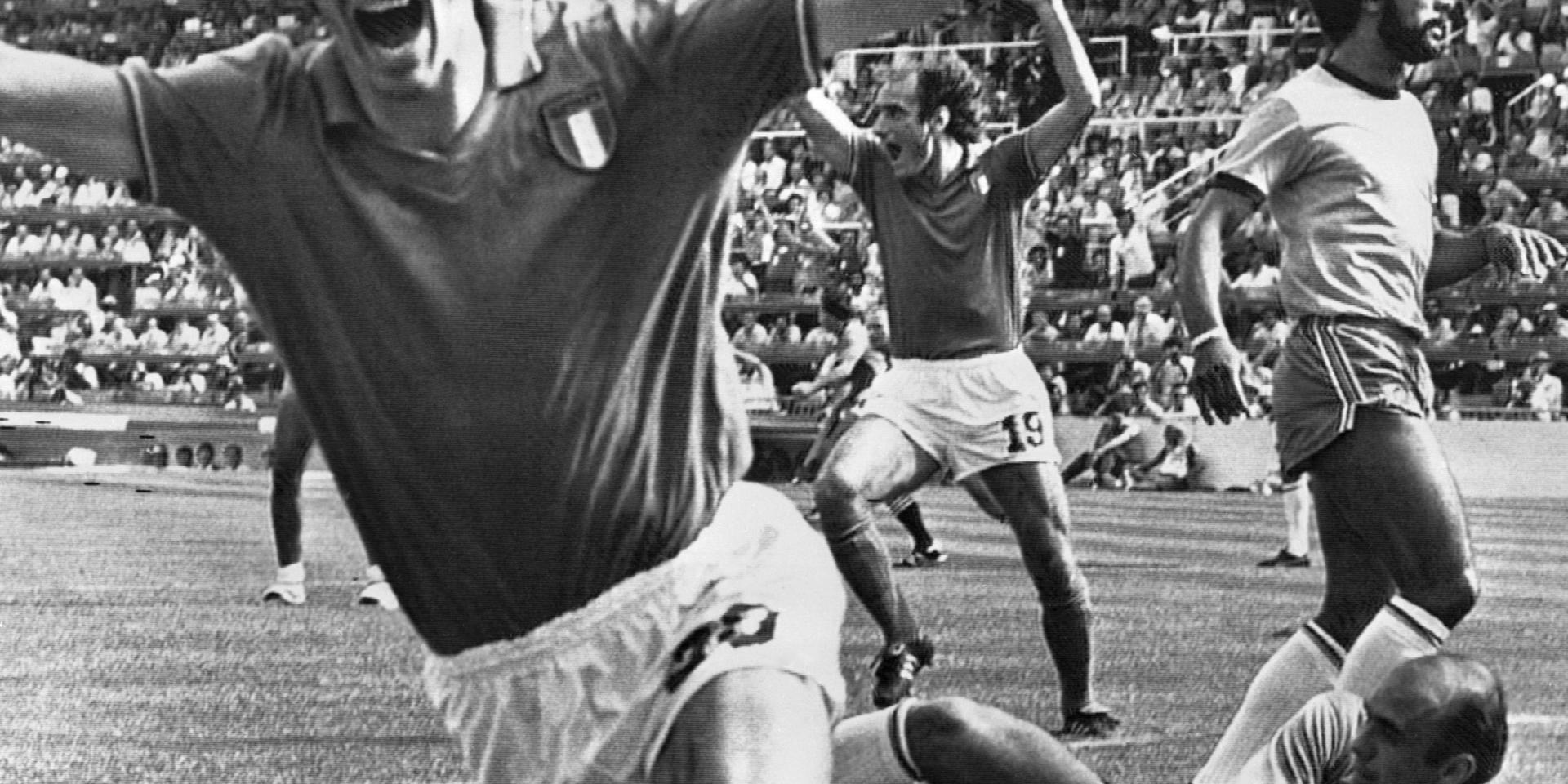Paolo Rossi vann skytteligan i VM 1982 och ledde Italien till guld. 