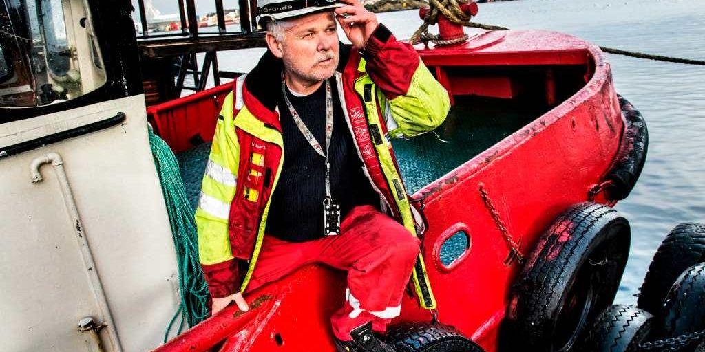 - Jag hör och läser varje dag om alla som förlorar sina jobb, säger bogserbåtskaptenen Lars Bjarte Bakestad i oljestaden Stavanger.