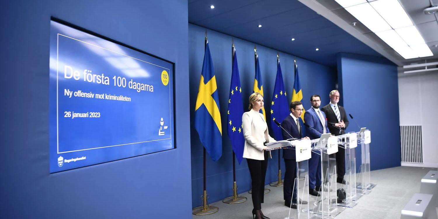 Sverige riskerar att inte nå miljömålen med regeringens politik, menar skribenten. 