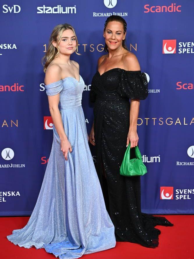Tidigare simmerskan Emma Igelström med dottern Olivia.