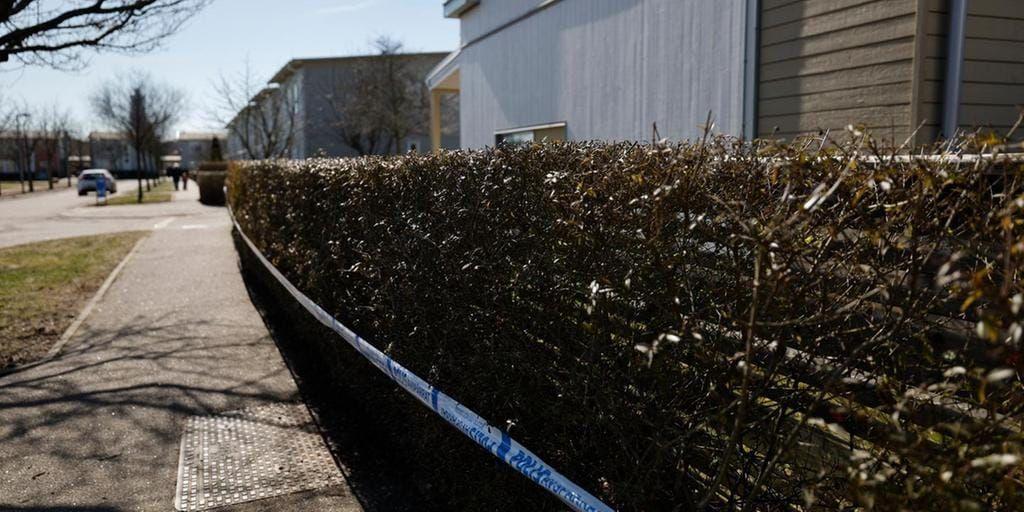 En man i 35-årsåldern frias helt från misstankarna om att i april ha mördat sin hustru på Hisingen.