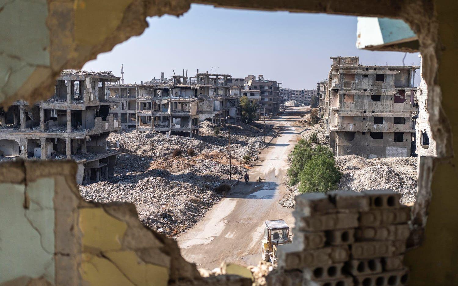 Stor förödelse i Yarmuk söder om huvudstaden Damaskus, efter strider mellan oppositionsstyrkor och den dåvarande Assadregimen. Bild från januari 2025. 