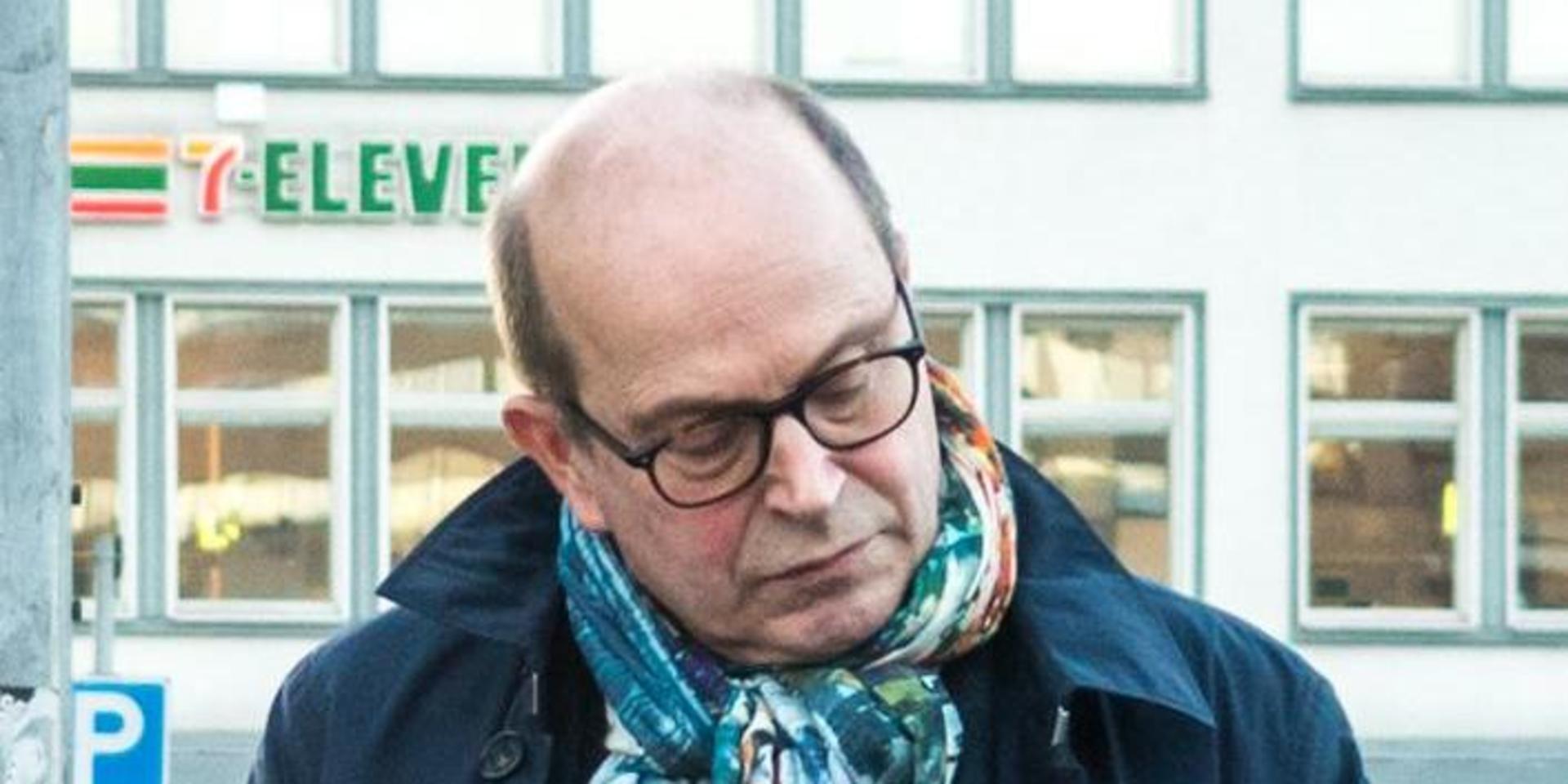 F.d TV4 VD:n Jan Scherman har nyligen i Aftonbladet kritiserat svenska medier för undermålig coronabevakning. 