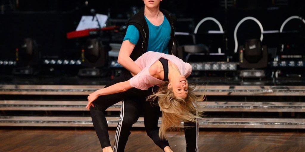 16-årige Oscar Zia och Maria Bild deltar i Lets dance.
