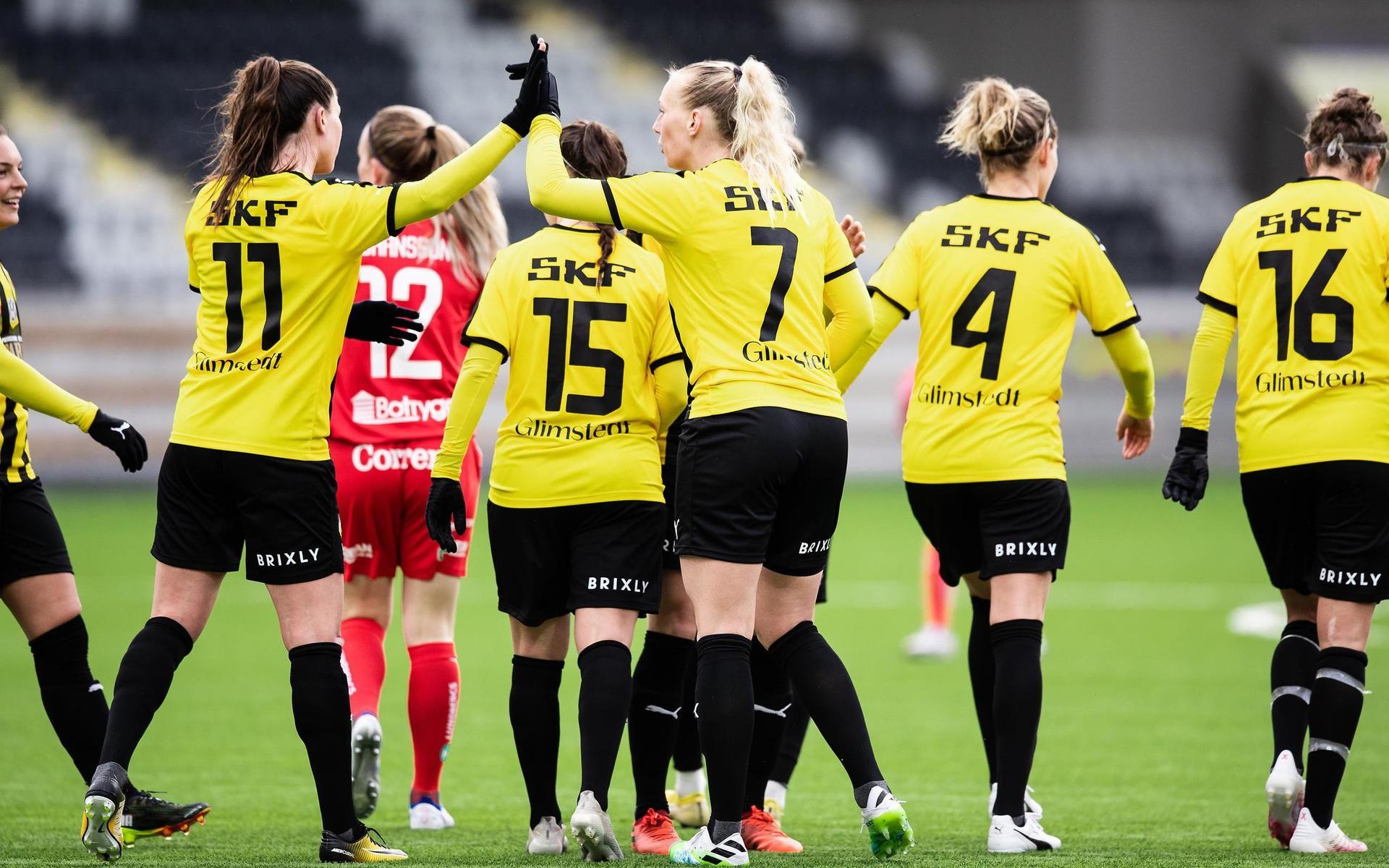 Efter gruppspelet står det klart att BK Häcken FF ställs mot FC Rosengård i semifinalen av svenska cupen.