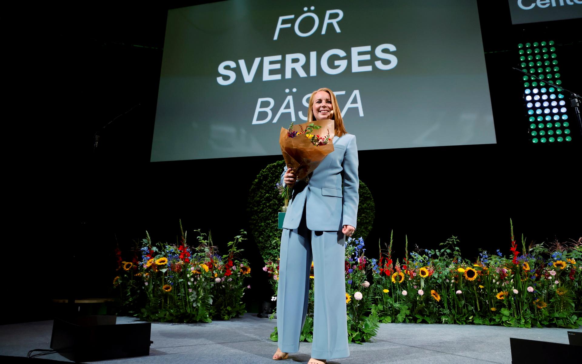 Annie Lööf (C) talar vid valkonvent på Stockholm Waterfront Centre.