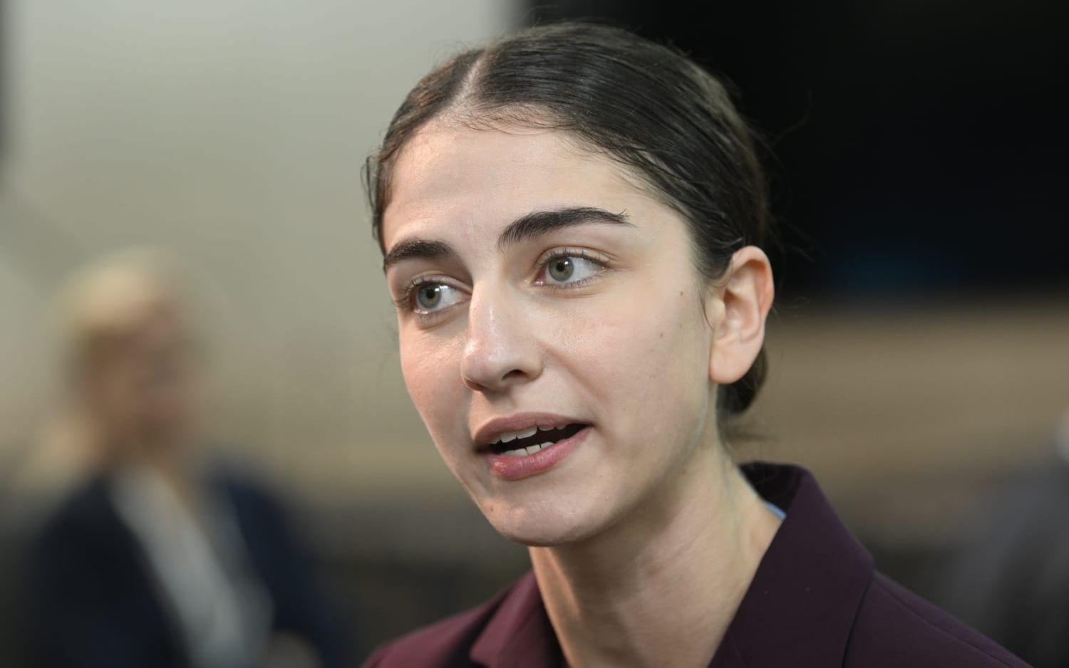 Sveriges klimat- och miljöminister Romina Pourmokhtari (L) ska prata uppföljning och övervakning av mål på COP15. Arkivbild.
