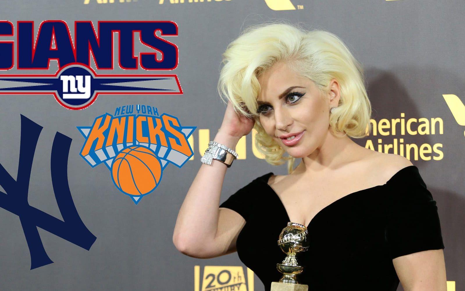 1. Lady Gaga. Superstjärnan gillar sport och är hemstaden trogen. Och hon går gärna och ser Giants (amerikansk fotboll), Yankees (baseball) och Knicks (basket) spela i New York. Foto: TT