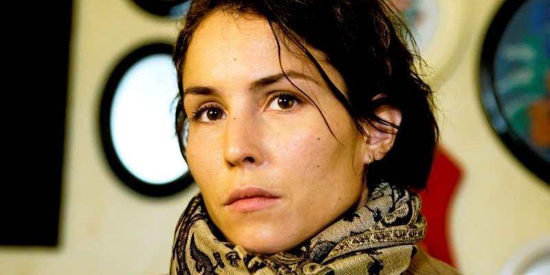 Noomi Rapace.