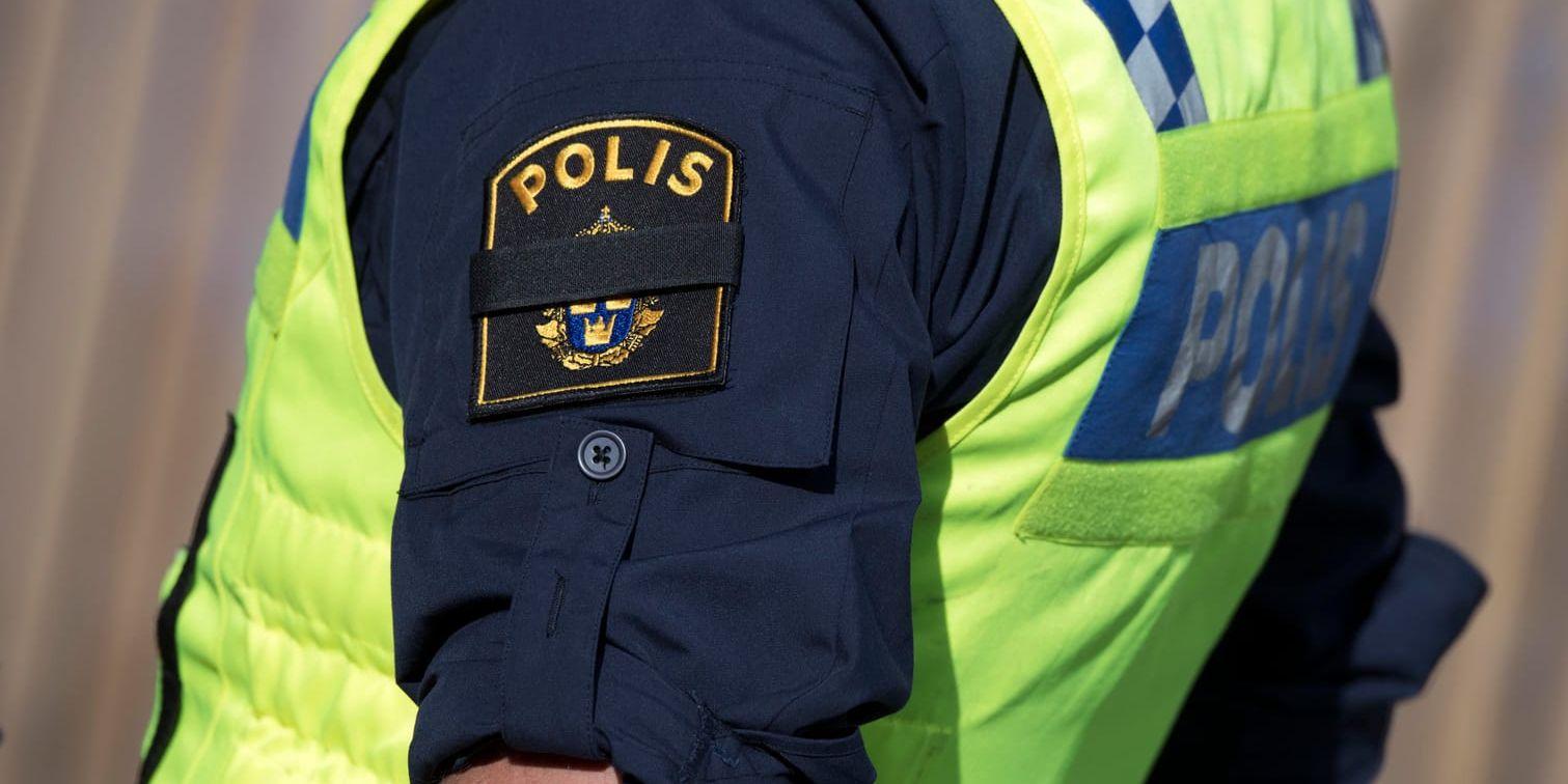 En polispatrulls första hjälpen-insats när en man i 50-årsåldern fick livshotande skador vid en knivattack i Malmö kan ha räddat offrets liv. Arkivbild.