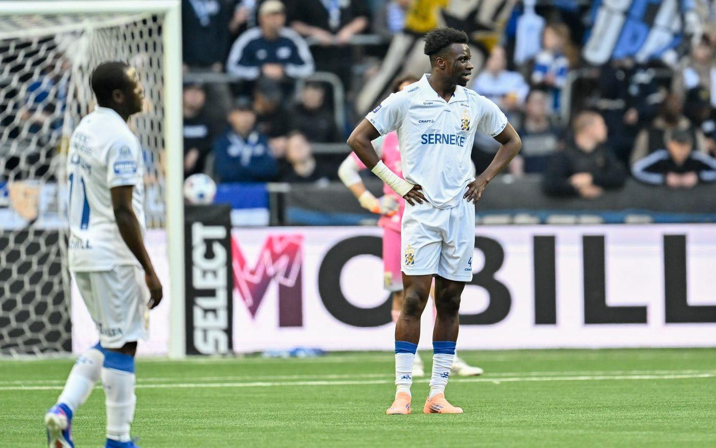 Rockson Yeboah  och IFK Göteborg deppar efter storförlusten.