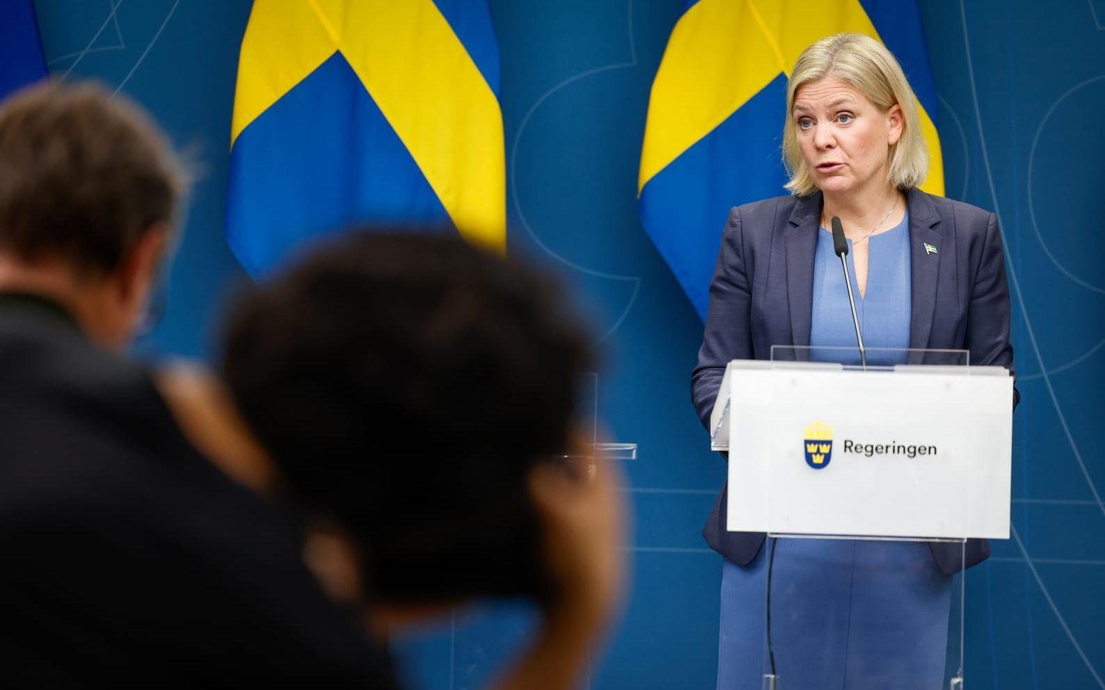 Statsminister Magdalena Andersson (S) håller pressträff med anledning av valresultatet under onsdagskvällen.
