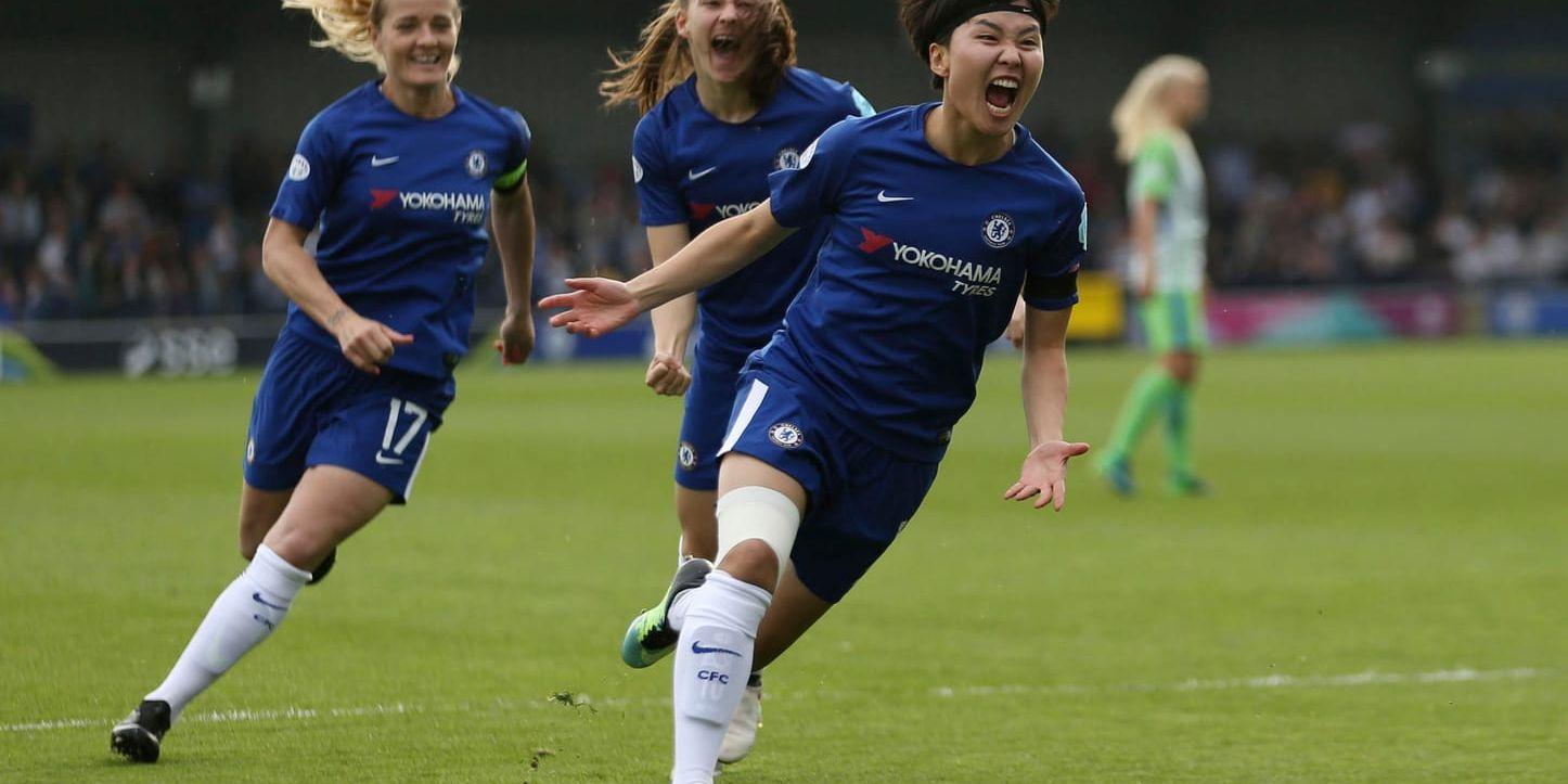 Chelseas Ji So-Yun gjorde två mål i säsongens sista match, mot Liverpool. Här firar hon ett mål i en tidigare match. Arkivbild.