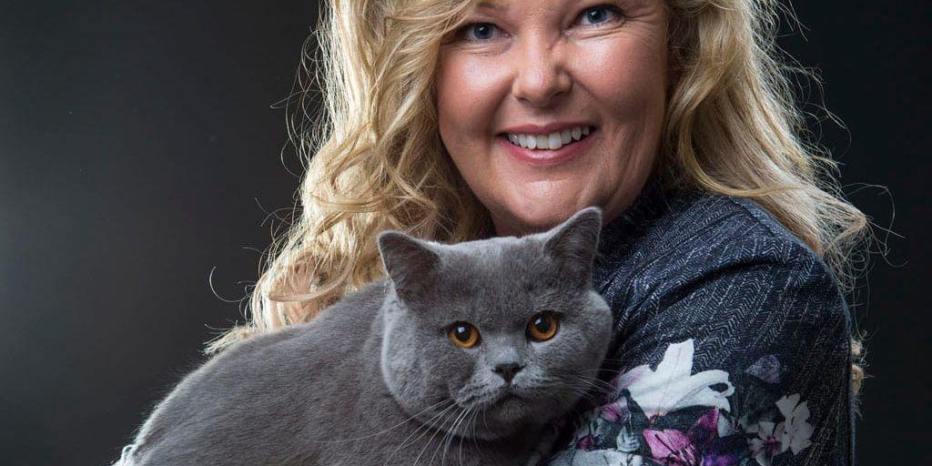 På onsdagskvällen gästar Susanne Hellman Holmström, en av Sveriges främsta kattbeteenderådgivare, Jonsered.
