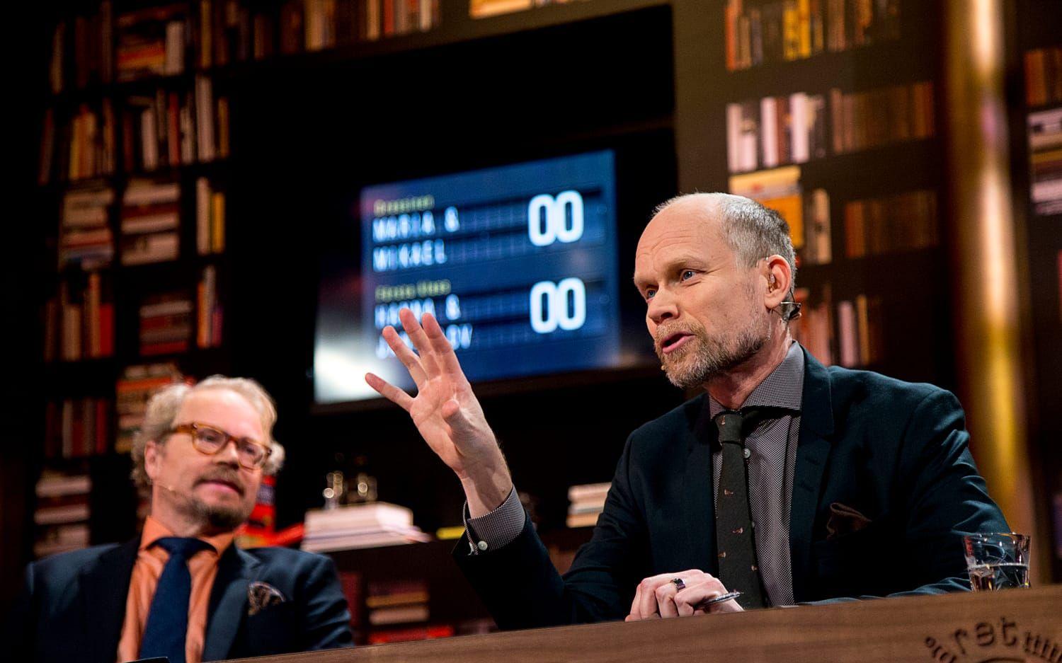 Fredrik Lindström är fortsatt domare och Kristian Luuk programledare. Bild: TT