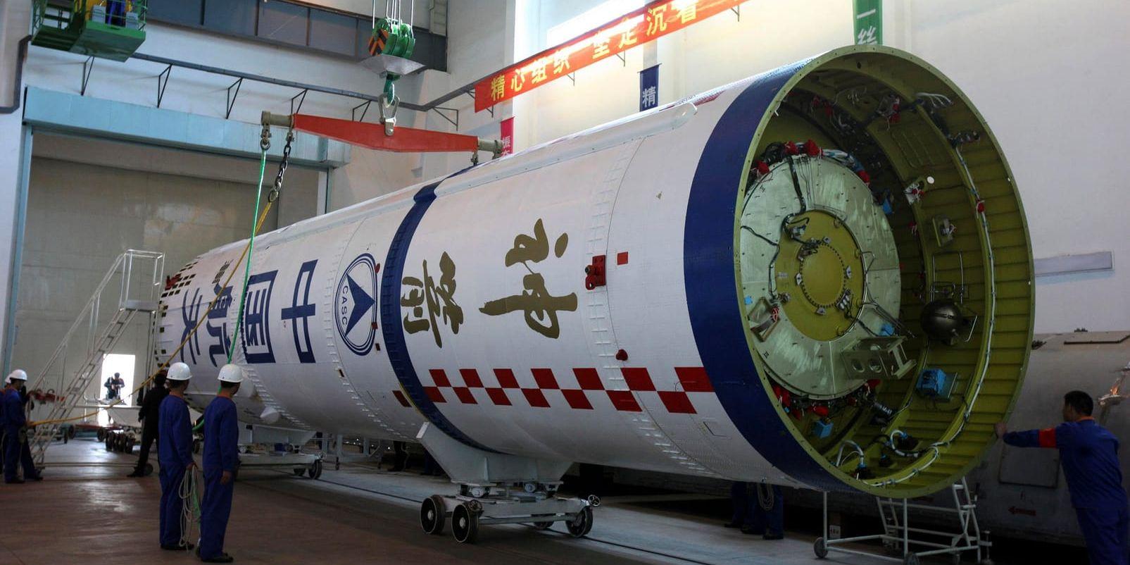 Tiangong-1 innan den sköts upp, år 2011. Arkivbild.