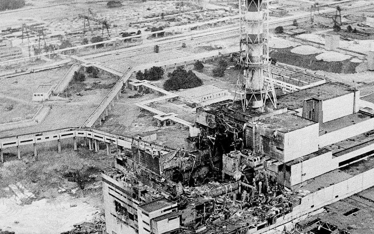 Bild tagen från en helikopter över Tjernobyl bara några dagar efter härdsmältan 1986.