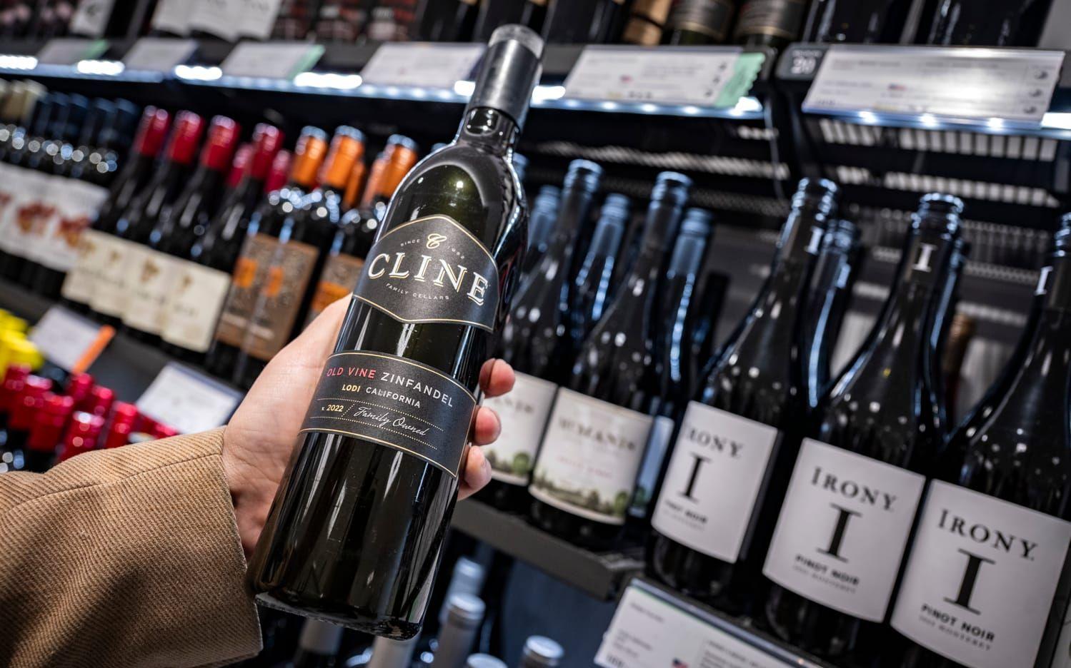 Oroligt i världen – då sätts tilltron till Systembolaget. Arkivbild.
