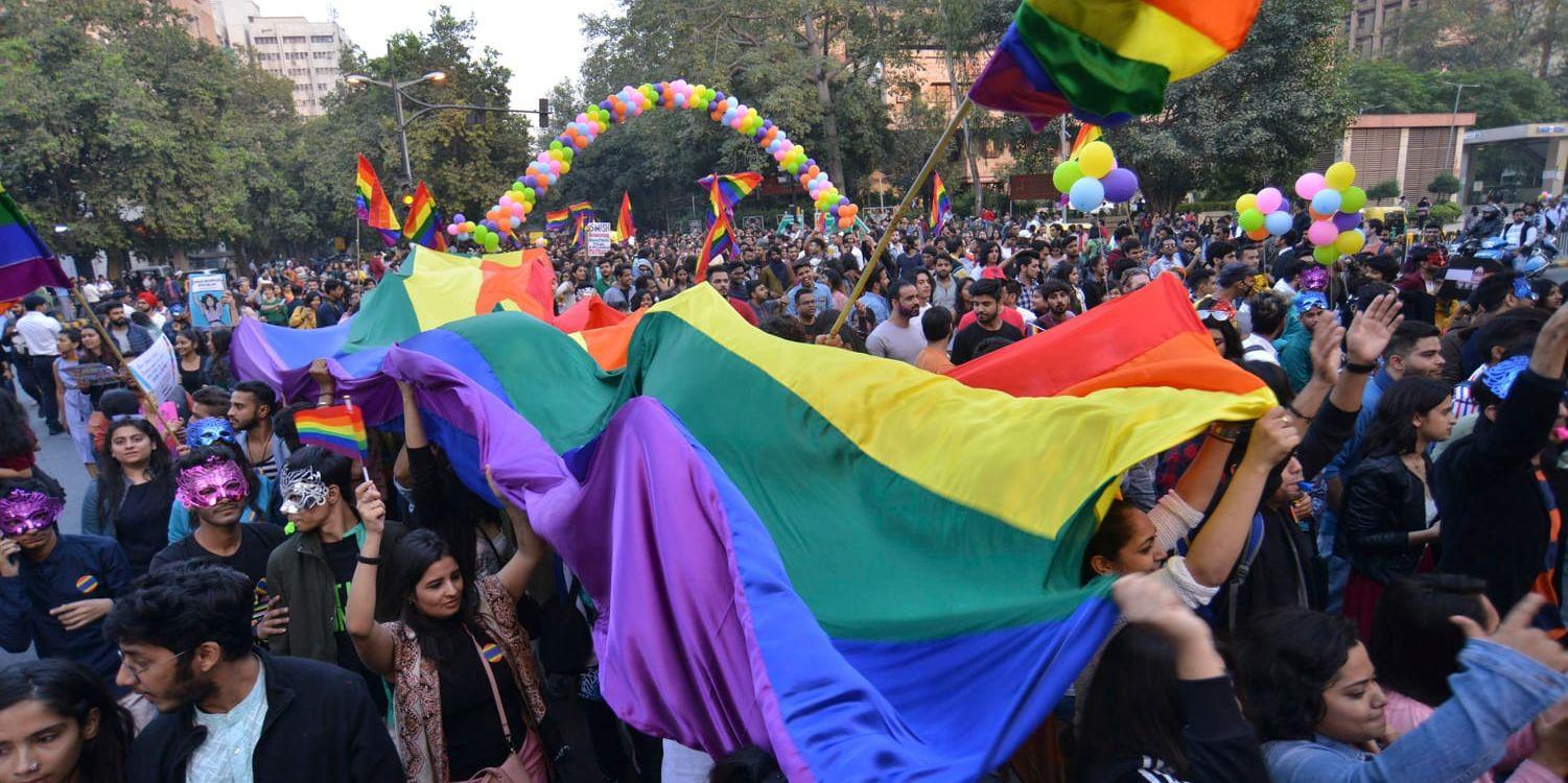 En prideparad i New Delhi i Indien i fjol – samma år som landets högsta domstol avkriminaliserade homosexualitet.