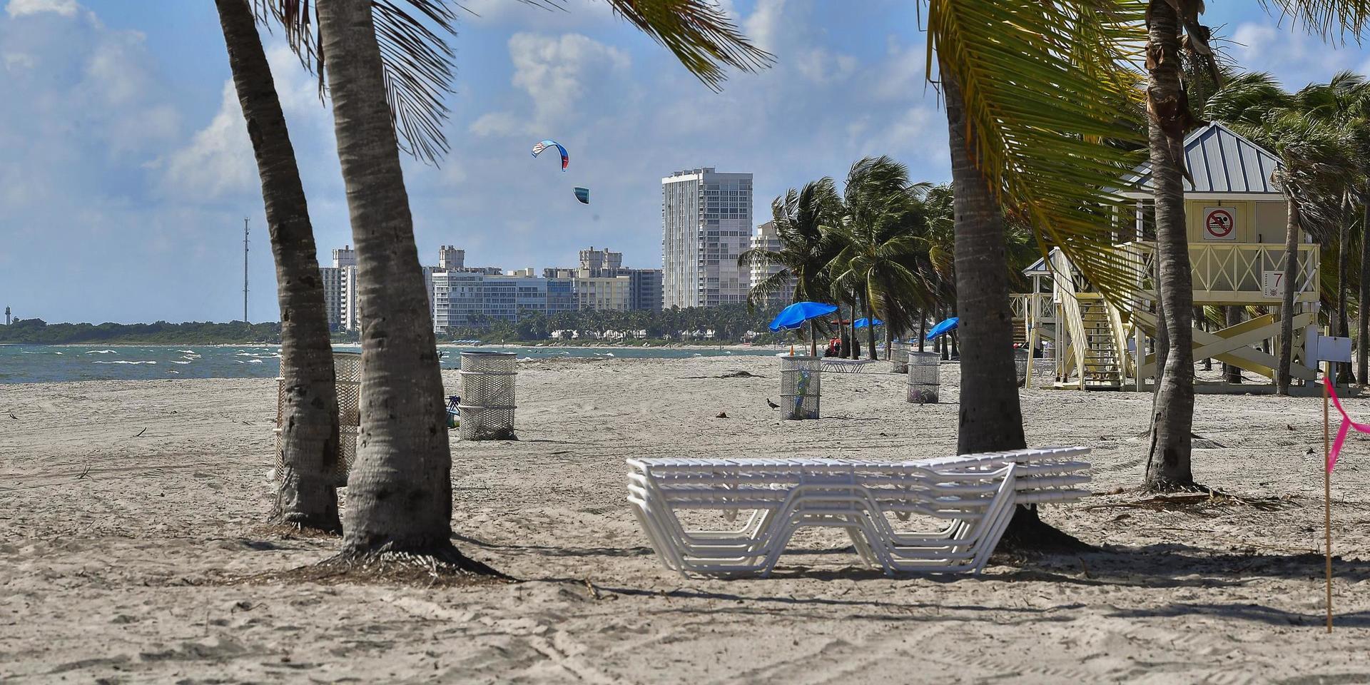 Ödslig strand i Miami, USA